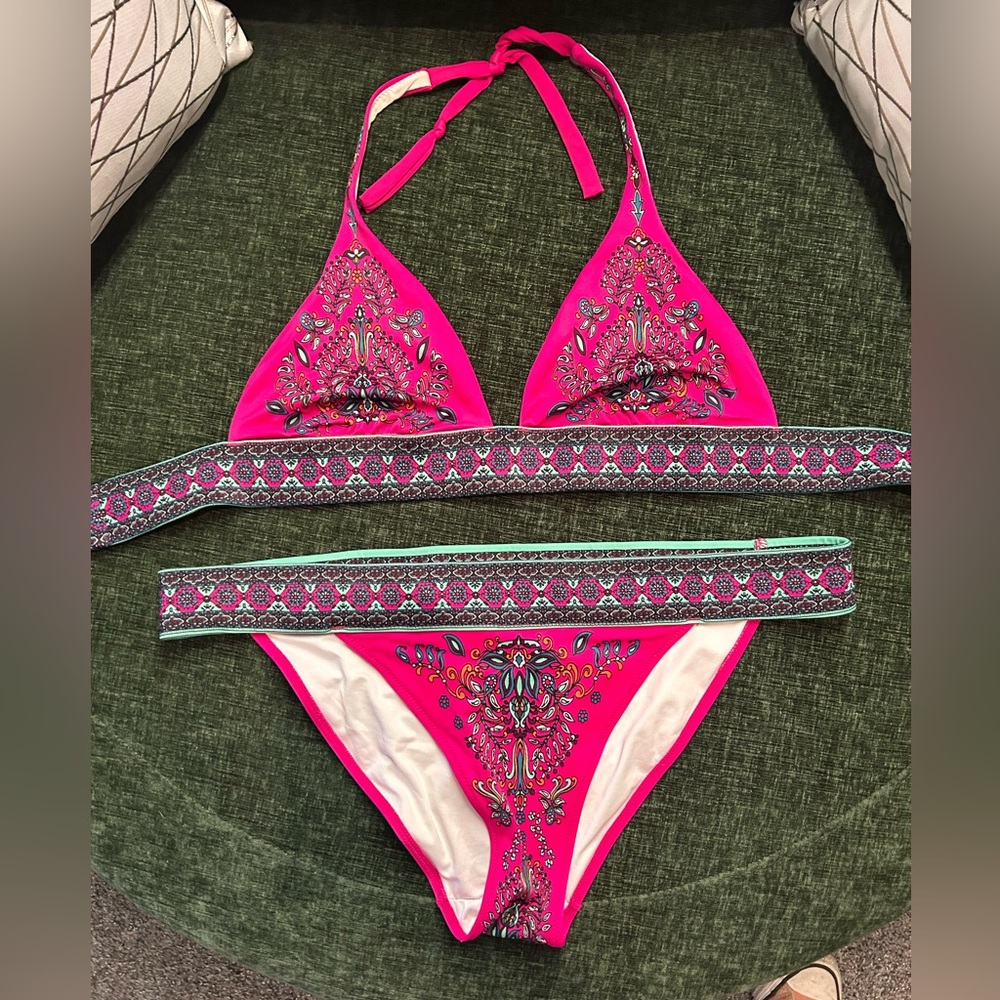 Victoria's Secret bikini- Large